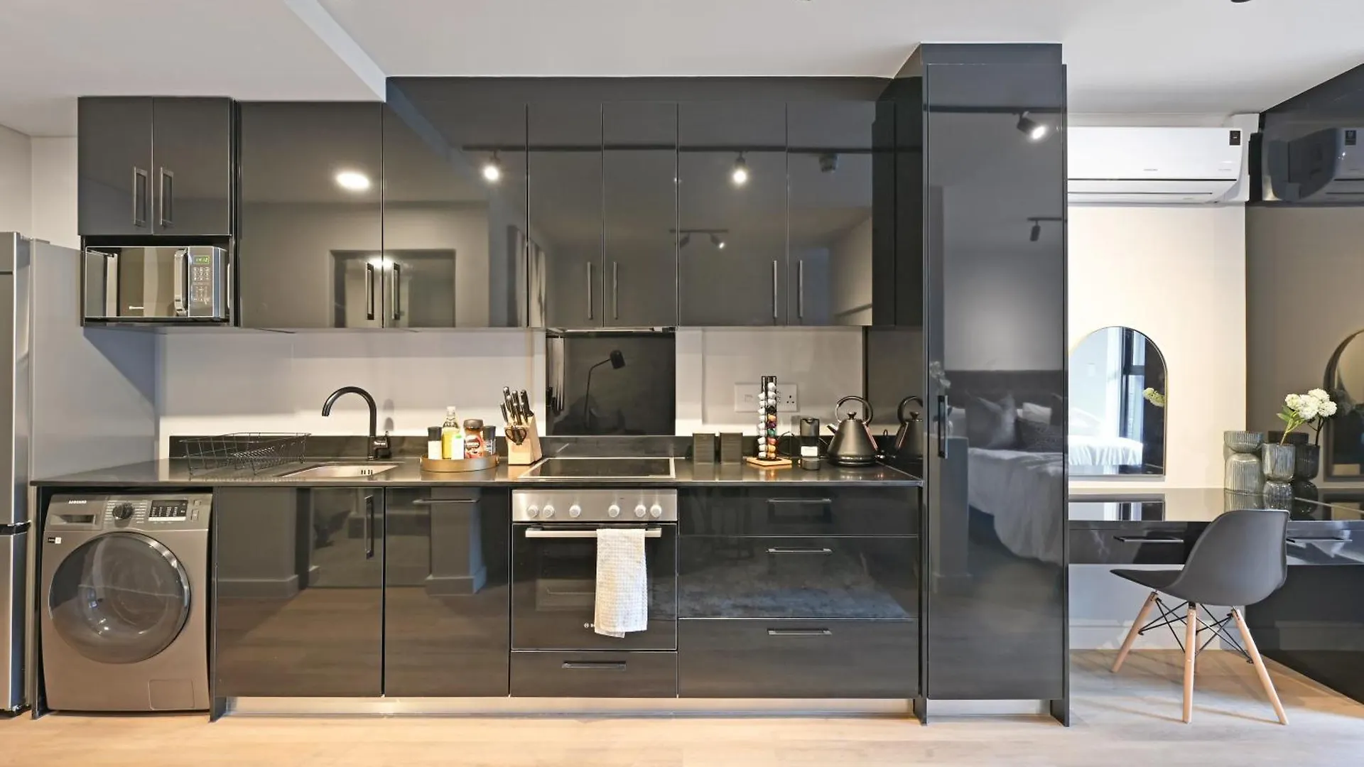 Nova - Chic City Studio Living At The Tokyo ケープタウン 南アフリカ